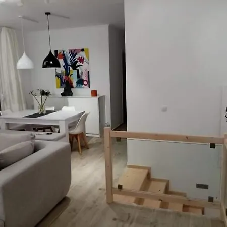 Nera's View アパート