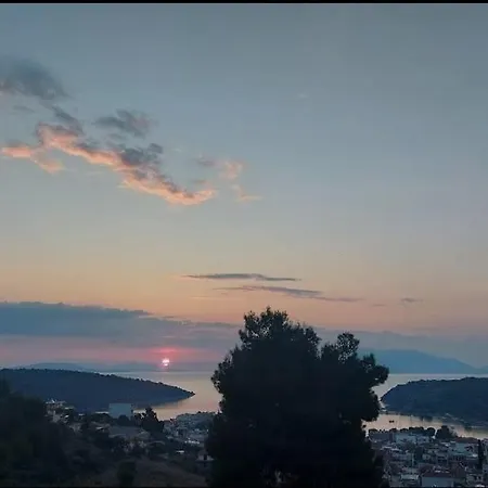 Nera's View Apartment
